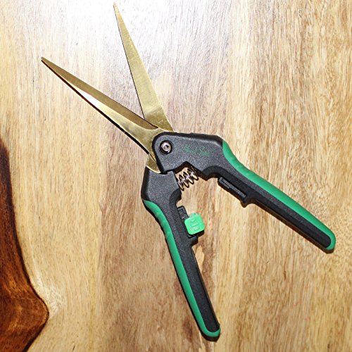 Einfache Bedienung 7,5cm Titan überzogene Schere mit Mikrospitze von Handi Stitch – Professionelle Elastische Schere zum Nähen, Formen, zum Schneiden von Stoff, Leder und Stickereien - 4