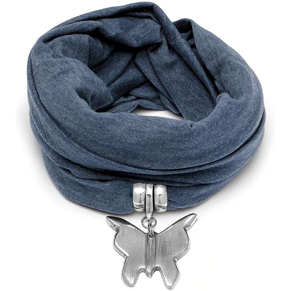 Vestopazzo sciarpa gioiello in tessuto jersey bluette con pendente cuore forato realizzata a mano in alluminio 100% riciclato. Nickel tested AL18049