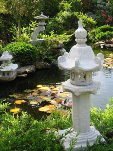 Kasuga Japanische Steinlaterne