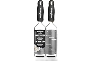 Microplane Grattugia da Cucina Lama a Scaglie Grandi Acciaio Inossidabile Nera Serie Gourmet Ideale per Formaggio a Pasta Dura, Cioccolato e Tartufo