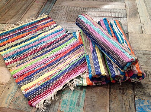 AHOC, tappeto per fiera, 100% in cotone riciclato, tappeto fornito di effetto antiscivolo, a strisce multicolori su base bianca, realizzato a mano, Cotone, multicolour, 60 x 90