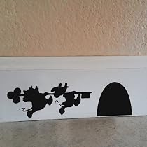 Sticker Interrupteur Kiss Mikey - 11x10cm Noir Mat - Décoration Murale Facile - Fabrication Française