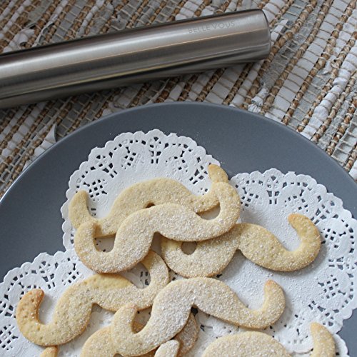 40cm Edelstahl Nudelholz von Belle Vous – Zum Backen, Glasieren, zum Dekorieren von Kuchen, Gebäck, Brot & Süßem – Antihaftbeschichtet & Spülmaschinenfest – Unentbehrliche Hilfe für Ihre Küche - 4