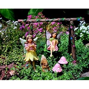 Pretmanns, set di fate da giardino con altalena e accessori in miniatura, replica dei personaggi Avie e Stella - immagine 3