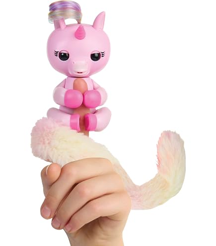 Bizak Fingerlings 61853243-1 Colas Surprise Monkey, Paint Its Long Tail, Hide a Surprise, Interactive Monkey with Over 70 Sounds and Reactions, 5 Years Older