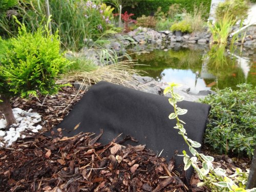 150 g/m² – Reißfestes Premium Unkrautvlies bzw. Gartenvlies: (L) 50 m x (B) 1,0 m x (H) 1,3 mm - 2