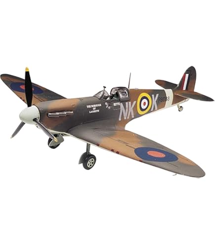 Elite Force 1:18 Scale WWII F4U White 82 Marine Corsair Daisy June