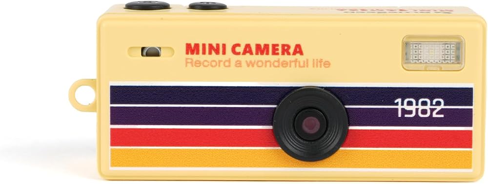 Pikas Joyplus Mini Anahtarlık Dijital Fotoğraf Makinesi Retro Filtreli Mini Video Kamera LK-030 (Sarı)