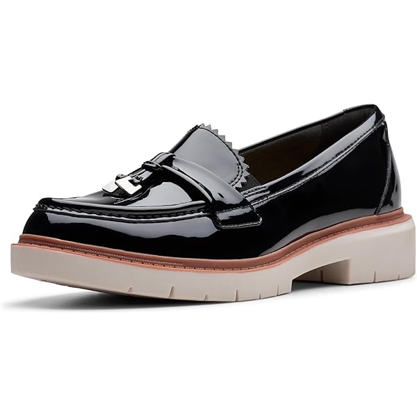 Clarks Daiss30 Trim Leather Loafer in Brown | Lyst