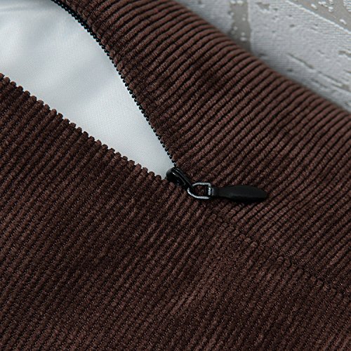Baibu Einfach Dekorativ Sofa Kissenbezug Kissenhülle mit verdecktem Reißverschluss aus Kord in 10 modernen Farben und 6 Größen 60x60cm Braun - 5