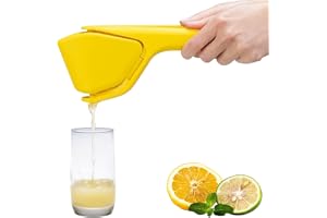 CIRCUIT GREEN Folding Lemon Squeezer, Manual Citrus & Lime Juicer with Built-In Strainer, Easy Two-Hand Press, Space-Saving Flat Design, Handheld Kitchen Tool (1-Pack)