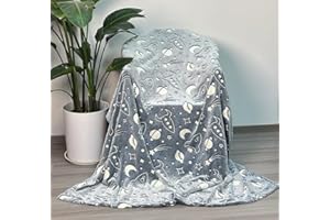 BIBYKIVN Koc z jednorożcem – koc z jednorożcem świeci w ciemności, ciepły i puszysty koc dziecięcy, narzuta na sofę, dla dziewcząt i chłopców w wieku 1-10 lat, miękki koc do mieszkania na prezent (kosmos, 120