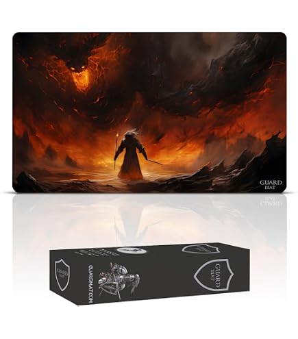 Tappetino Da Gioco Per MTG E TCG 61x35.6 Cm: Superficie Liscia In Poliestere, Base Antiscivola In Gomma, Bordi Cuciti, Stampa Albero Magico