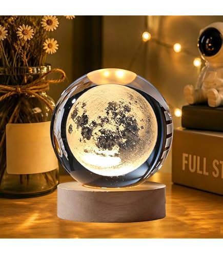 'To My Bestie' 3D Illusion Night Light – USB Wooden LED Lamp With Warm White Light, Friendship Gift For Sister Or BFF