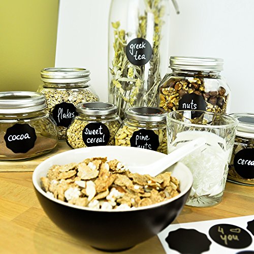 the LABLE FACTORY · 48 Kitchen Labels, rund & 1 Kreidemarker, weiß 1mm Präzisionsspitze / 4mm Keilspitze | flüssiger Kreidemarker | Küchen Etiketten, Gewürz- & Tafel Aufkleber zum Beschriften - 5