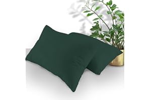 GC GAVENO CAVAILIA Housewife Pillowcases 2 Pack - Breathable Pillow Covers with Envelope Closure - Polycotton Plain Pillow Case (74x48 Cm) - Easy Care Fade Resistant Durable Bed Linen, Dark Green