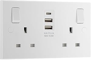 BRITISH GENERAL BG Electrical 15W Double Switched Power Wall Plug Socket with Two Type A and Single Type C USB Charging Ports, Square Edge, Nexus 900 Series, White Moulded, 13A, 922UAAC15