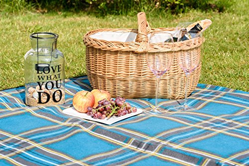 Uquip Scotty große karierte Picknickdecke XXL 240 x 200 waschbar und mit wasserdichter Unterseite - 2