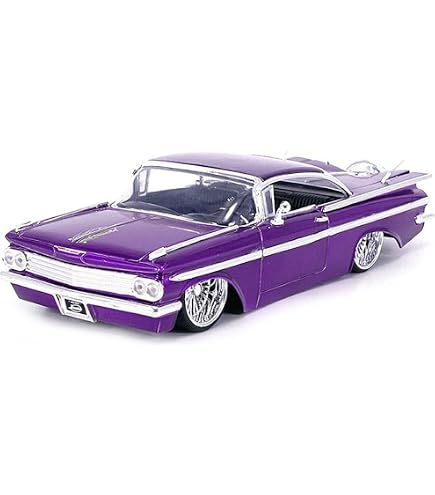 1/24 Motormax 1993 Chevrolet Caprice Lowrider (Green) Diecast Car Model-878114