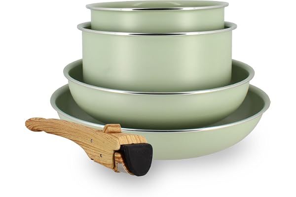 MENASTYL - Batterie de Cuisine Amovible Empilable - Tous Feux Dont Induction - Revêtement Céramique Antiadhésif sans PFAS - Gamme Colorama - Couleur Céladon - 2 Poêles + 2 Casseroles + 1 Poignée