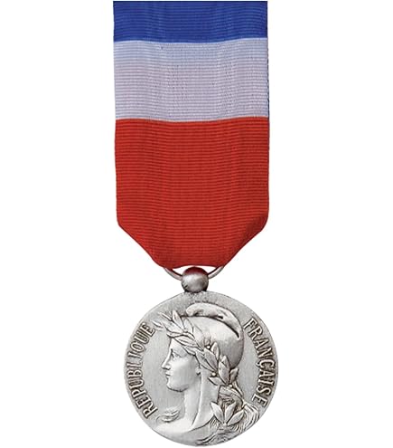 MÉDAILLE MILITAIRE DE L’ordre De L’Aigle Blanc EUR 806,00 - FR