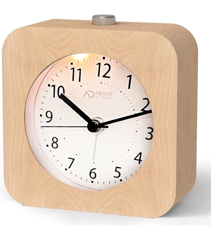 Seiko Horloge Plastique Motif Bois QHP011A - Réveil Avec Secondes Silencieuses Et Alarme