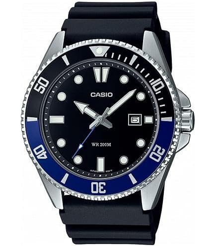 Orologio Unisex Mnml al Quarzo con Quadrante Nero 38 mm