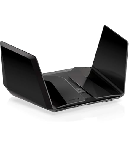 NETGEAR Nighthawk Router WiFi 6 Pro Gaming XR1000, Velocità wireless AX5400 (fino a 5,4 Gbps), DumaOS 3.0 ottimizza le connessioni server eliminando i ritardi, 4 porte Ethernet da 1G e 1 porta USB 3.0