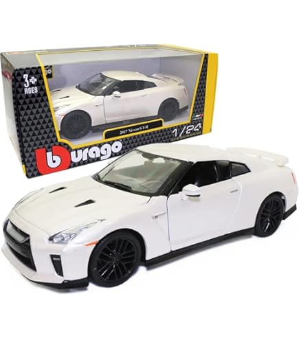Bburago 15621082 1: 24 Nissan GTR 2017 : Amazon.com.tr: Oyuncak