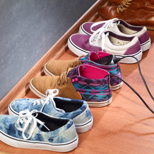 infactory Schuhwärmer: Elektrischer Schuhtrockner mit UV-Licht (Schuhheizung, Schuhwärmer elektrisch, Desinfektion) – Bild 3