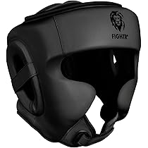 FIGHTR Kampfsport Equipment wie Boxsäcke, Boxhandschuhe