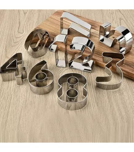 Birkmann 1010713810 - Stampo per biscotti a forma di numero 7, 6 cm, in plastica, 5 x 3 x 2 cm