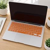 McStorey MacBook T&uuml;rk&ccedil;e Q Klavye Koruyucu Silikon &ndash; MacBook Air 13 A1369 A1466 &amp; Pro A1278 A1425 A1502 A1286 A1398 Uyumlu &ndash; U