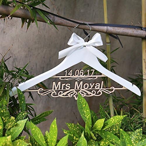 Custom Wood Bridal Last Name Hanger ,Wedding Hanger Personalised with Date and Name, Rustic Wedding Dress Hanger