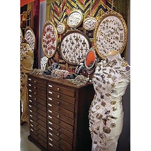 The Cognoscenti's Guide to Florence: Shop and Eat like a Florentine