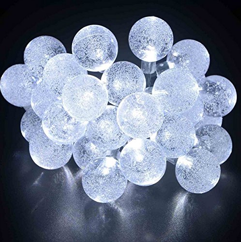 FiveSeasonStuff All Season Solar Betriebene Wasserdicht Schnur-Feenhafte Lichterkette für Garten im Freien-Dekoration Weihnachten Hochzeit -Party-Terrasse und Hallenbad / Wählen Sie aus 200LED (22 Meter) und 100LED (12 Meter) für Haus außen und Innen / nicht mehr Verlängerungskabel und Stromrechnungen / Gesamte Kit hat eine Lebensdauer von 30.000 Stunden (Warmweiß, Solar Bälle 30 LED-Leuchten 6.5 Meter (Weiß) Bälle Durchmesser 2.5cm) FiveSeasonStuff All Season Solar Betriebene Wasserdicht Schnur-Feenhafte Lichterkette für Garten im Freien-Dekoration Weihnachten Hochzeit -Party-Terrasse und Hallenbad / Wählen Sie aus 200LED (22 Meter) und 100LED (12 Meter) für Haus außen und Innen / nicht mehr Verlängerungskabel und Stromrechnungen / Gesamte Kit hat eine Lebensdauer von 30.000 Stunden (Warmweiß, Solar Bälle 30 LED-Leuchten 6.5 Meter (Weiß) Bälle Durchmesser 2.5cm)