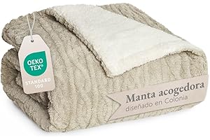 Blumtal Manta Sofa 150x200cm con diseño de Punto Trenzado - Mantas para Cama con Certificado Oeko-Tex - Mantas para Sofa de Microfibra - Mantas para Cama de 150 Invierno - Manta Sherpa - Beige/Blanco