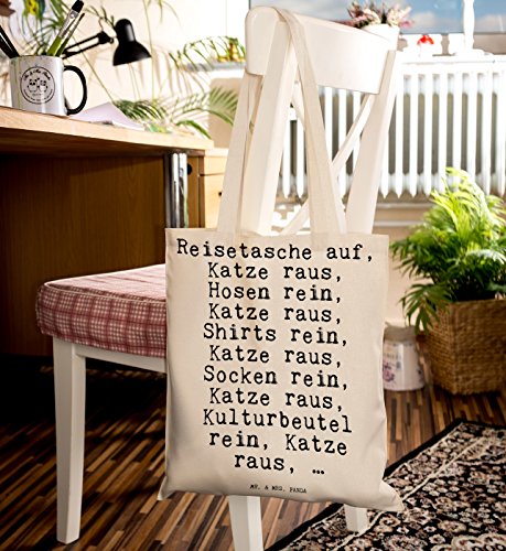 Mr. & Mrs. Panda Tragetasche mit Spruch „Reisetasche auf, Katze raus, Hosen rein, Katze raus, Shirts rein, Katze raus, Socken rein, Katze raus, Kulturbeutel rein, Katze raus, …“ – 100% handmade aus Baumwolle – Tragetasche, Tasche, Beutel, Jutetasche, Bag, Jutebeutel, Einkaufstasche, Motiv, Spruch, bedruckt, Druck Katze, Kater, Tier, Haus, Herrchen, Frauchen, Geschenk, Spruch, lustig, witzig, Reise, Koffer Spruch Sprüche Lustig Spass Geschenk Geschenkidee Zitate - 6