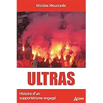Supporter - un an d'immersion dans les stades de football français : Frédéric Scarbonchi, Christophe-Cécil Garnier - Livre de Sport Supporter - un an d'immersion dans les stades de football français : Frédéric Scarbonchi, Christophe-Cécil Garnier - Livre de Sport