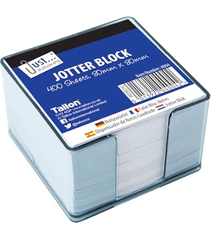 Une Femme Meurt Coincée Dans Un Conteneur à Vêtements En Voulant