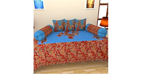 diwan cot round pillows