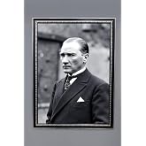 Atat&uuml;rk Portresi Dijital Baskılı Kadife Kumaş &Ccedil;er&ccedil;eveli Tablo TBL0041