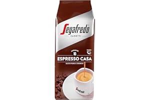 Segafredo Zanetti Caffè in Grani Espresso Casa (Confezione da 1 Kg) - Adatto per la Moka - Linea Le Classiche, Chicchi di Caffè a Tostatura media, Gusto pieno e cremoso