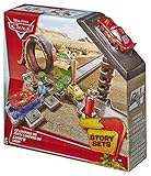 Verbinde, sammle, kreiere und baue die Welt von Radiator Springs von Disney / Pixar Cars aus !! Diese aufregenden, themenbezogenen Spielesets enthalten beliebte, witzige Einstellungen aus den erfolgreichen Animationsfilmen.