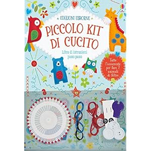 Piccolo kit di cucito. Con gadget