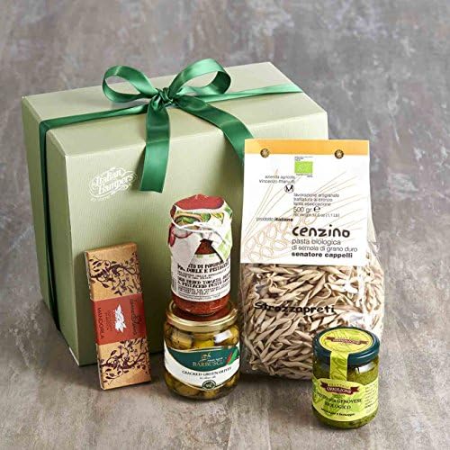 Italian Vegan Food Hamper - Your Vegan Friends, Relatives and Colleagues Will Love This Vegan Hamper Full of Delicious Italian Cruelty-Free Goodies. Fantastic Easy to Prepare Vegan Recipes!