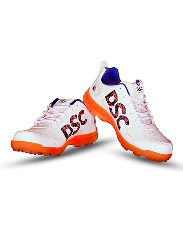 cricket boots