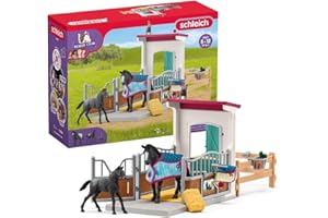 SCHLEICH Horse Club | Pferdebox mit Stute und Fohlen 42611 | 2 Pferde und viel Zubehör | tolles Geschenk für Mädchen und Jungen | Pferde Spielzeug für Kinder ab 5 Jahren | Set aus 34 Teilen