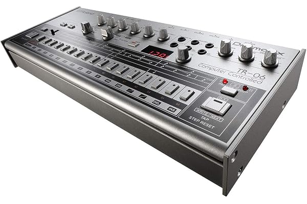 Boîtes à rythmes compacte TR-06 Roland Boutique avec fonctionnalités modernes