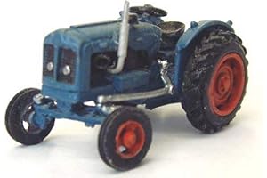 Langley Models Fordson Super Major farm tractor 1960 OO Scale UNPAINTED Kit G152